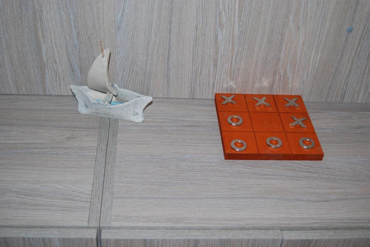 Luxury Traditional Room The Small Bookstore Kastro-Kyllini 외부 사진